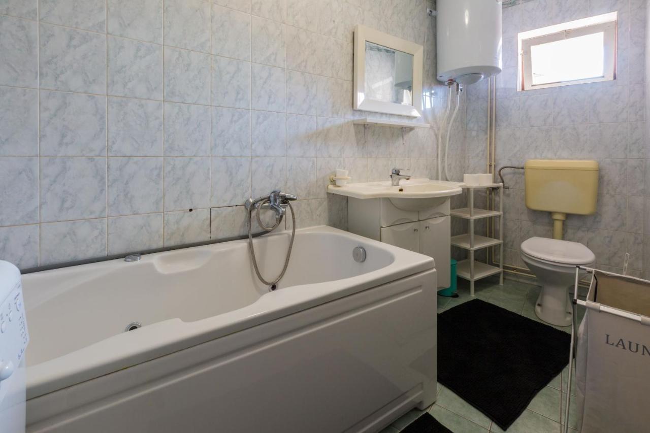 Apartments Kalla Crikvenica Exterior foto
